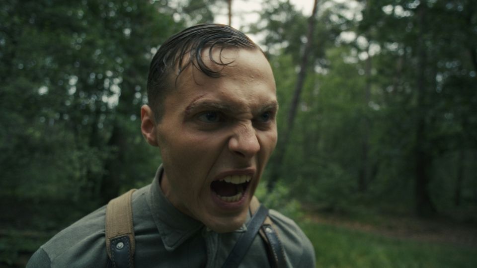 Elmo Anton Stratz als Friedrich im Film Tu es Karl von Benjamin Lehmann